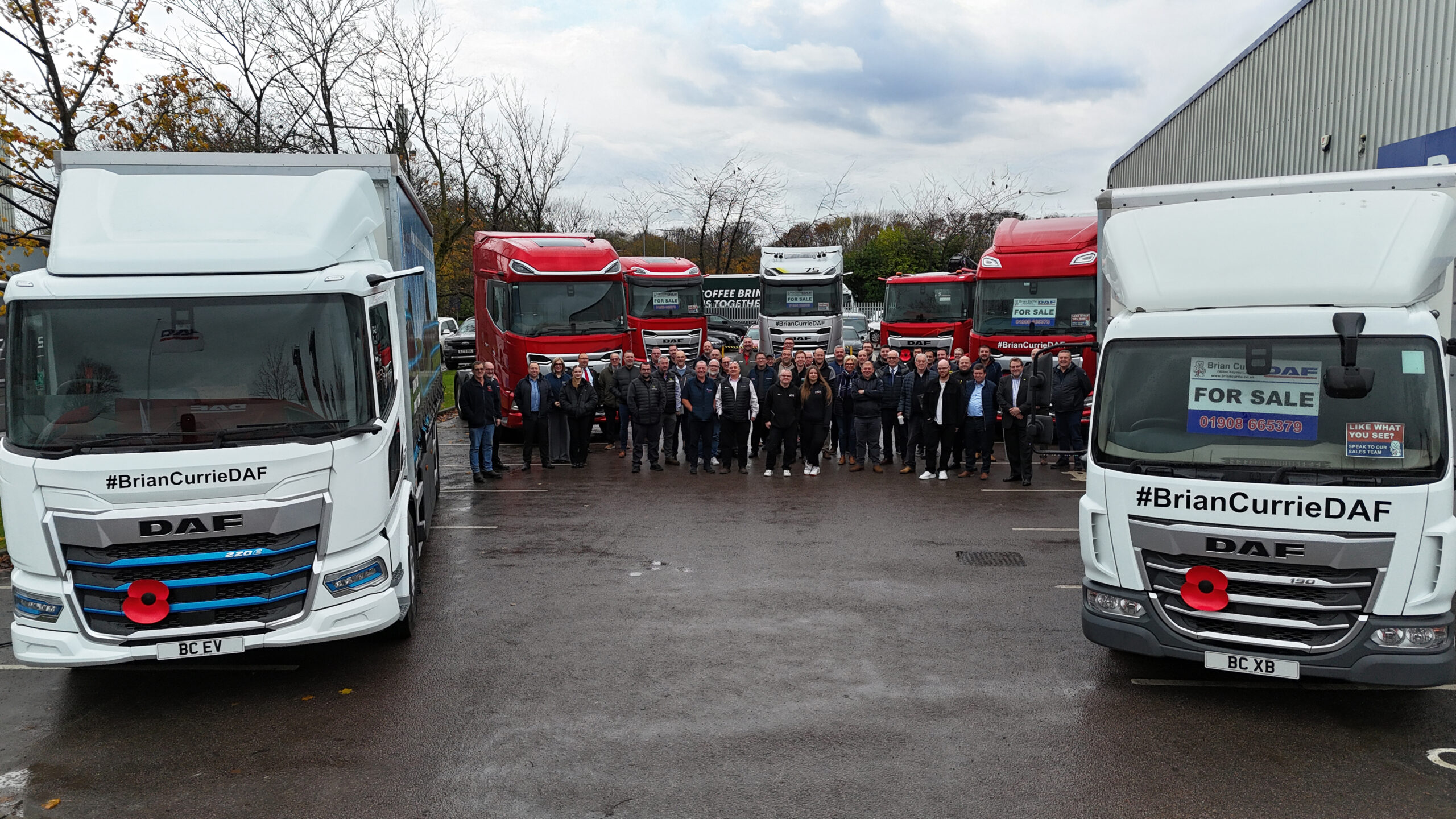 Roadshow group photo scaled