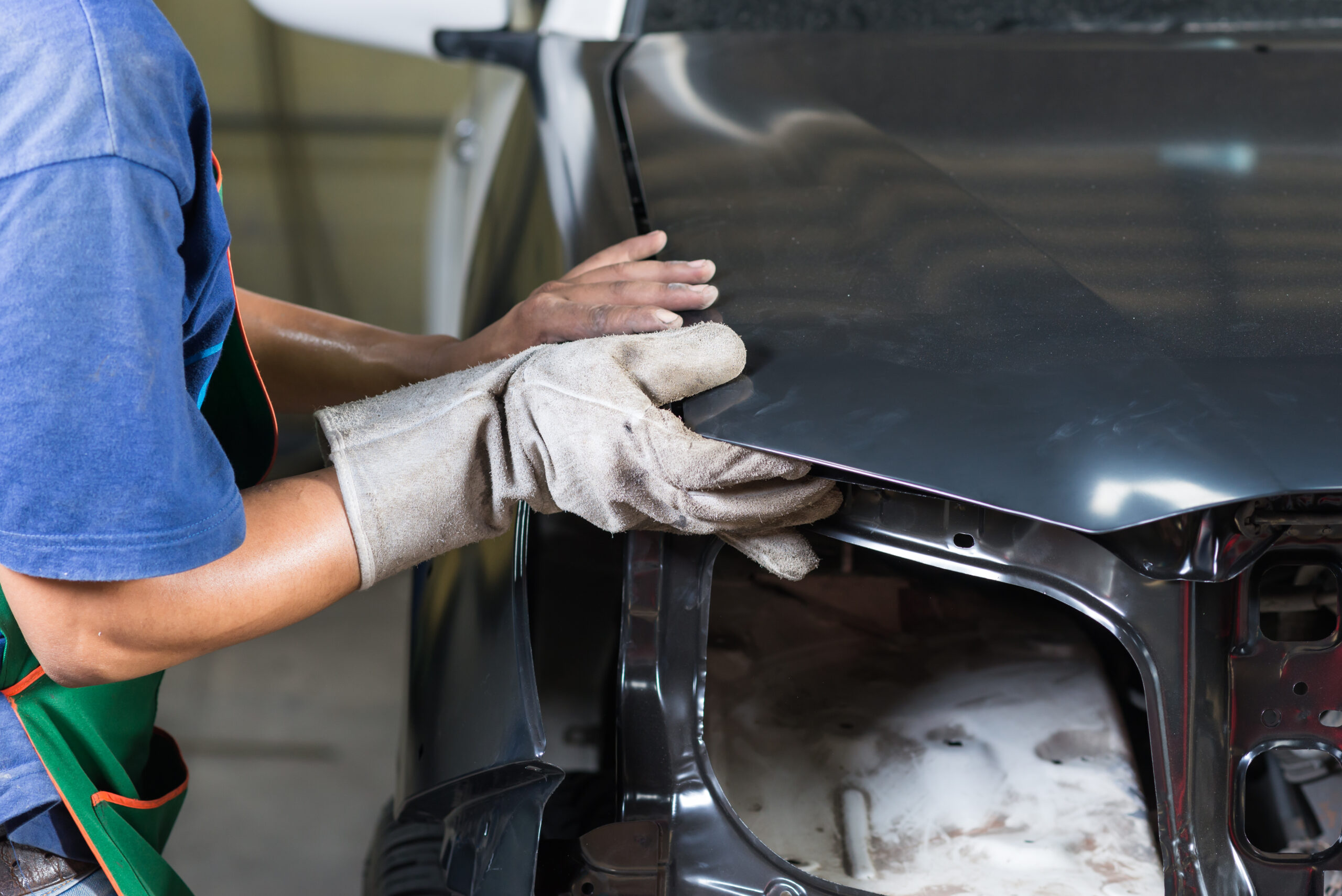 shutterstock 525072400 Bodyshop Page Body Panel Image scaled